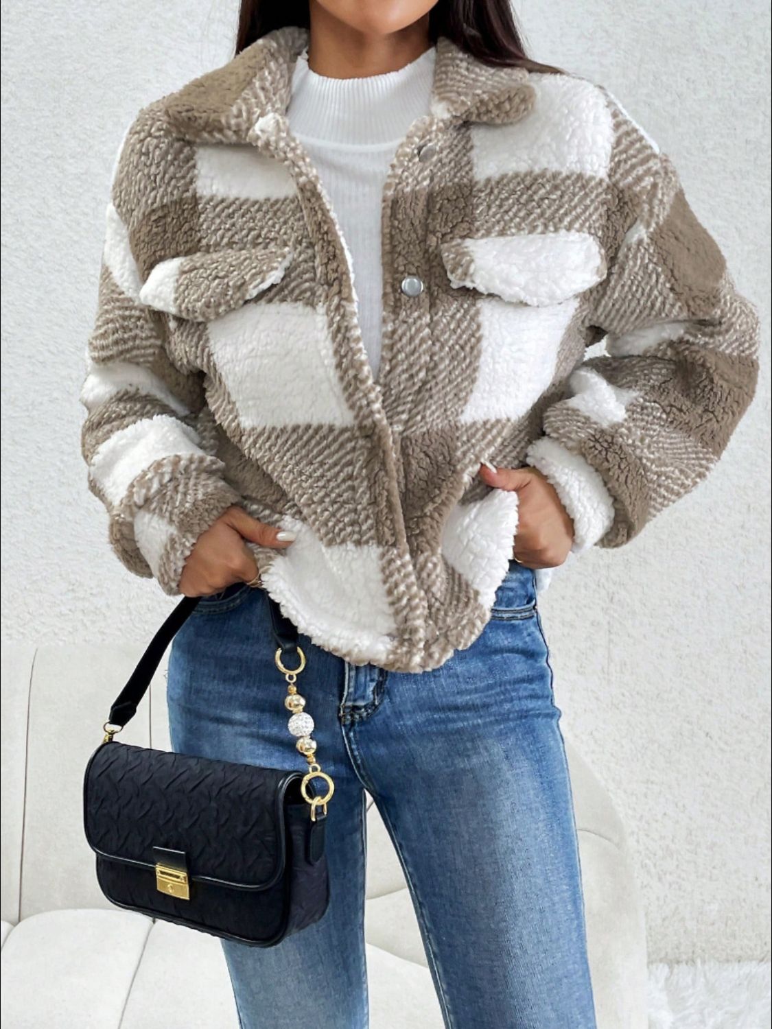 Decorative Pocket Flap Plaid Jacket
